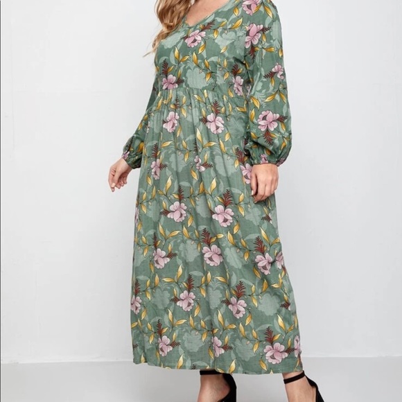 MAXI DRESS 👗 NWOT - Picture 3 of 7